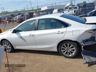 2015 Toyota Camry XLE with VIN 4T1BF1FK1FU977554, listed as a IAAI auction lot 42083589 with 104,811 mi miles and . Bid and sale history available at DreamBid. Image 15.