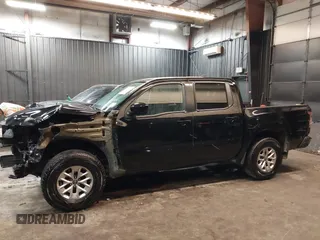 2024 Nissan Frontier Pro-4X with VIN 1N6ED1EK2RN643036, listed as a IAAI auction lot 41395401 with 24,799 mi miles and . Bid and sale history available at DreamBid. Image 15.