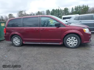 2018 Dodge Grand Caravan SE with VIN 2C4RDGBG2JR337890, listed as a IAAI auction lot 41967253 with 117,564 mi miles. Bid and sale history available at carsss.com. Image 13.