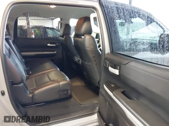 2019 Toyota Tundra 2WD SR5 with VIN 5TFEY5F15KX253952, listed as a IAAI auction lot 40802742 with 110,465 mi miles. Bid and sale history available at carsss.com. Image 8.