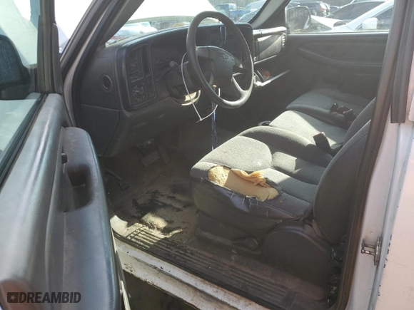 2007 Chevrolet Silverado 1500 Classic Work Truck with VIN 3GCEC14X67G254571, listed as a Copart auction lot 44582475 with NaN miles and Clean Title. Bid and sale history available at carsss.com. Image 8.