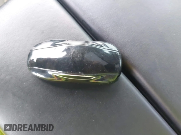 2015 Tesla Model S 85D with VIN 5YJSA1E24FF111120, listed as a IAAI auction lot 41471698 with 58,126 mi miles. Bid and sale history available at carsss.com. Image 11.