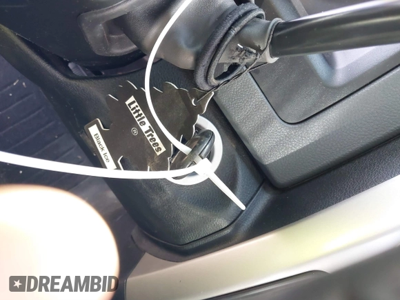 2018 Ram 2500 Big Horn with VIN 3C6UR5DL5JG122236, listed as a IAAI auction lot 41671388 with 128,044 mi miles. Bid and sale history available at carsss.com. Image 11.