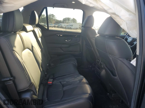 2025 Honda Pilot EX-L with VIN 5FNYG2H48SB006313, listed as a Copart auction lot 82039054 with 10,402 mi miles and Salvage Title. Bid and sale history available at carsss.com. Image 11.