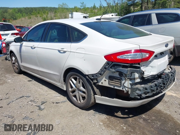 2014 Ford Fusion SE with VIN 1FA6P0H74E5384033, listed as a IAAI auction lot 41973706 with 187,988 mi miles. Bid and sale history available at carsss.com. Image 3.