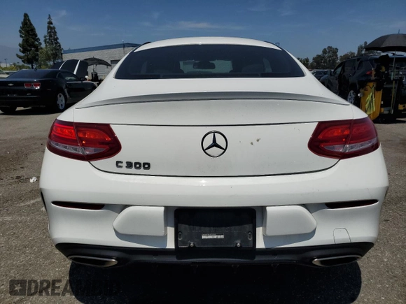 2018 Mercedes-Benz C 300 with VIN WDDWJ4JB1JF739946, listed as a Copart auction lot 60337685 with 49,017 mi miles and Salvage title. Bid and sale history available at DreamBid. Image 6.