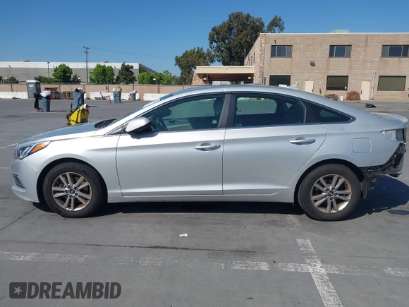 2016 Hyundai Sonata SE with VIN 5NPE24AF2GH386525, listed as a IAAI auction lot 42429207 with 125,833 mi miles and . Bid and sale history available at DreamBid. Image 15.