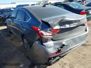 2015 Hyundai Genesis 3.8L with VIN KMHGN4JE1FU089897, listed as a IAAI auction lot 41687367 with 110,974 mi miles. Bid and sale history available at carsss.com. Image 3.