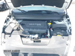 2016 Jeep Cherokee Sport with VIN 1C4PJLAB1GW336793, listed as a IAAI auction lot 42437118 with 8,424 mi miles and . Bid and sale history available at DreamBid. Image 10.