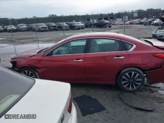 2016 Nissan Altima 2.5 S with VIN 1N4AL3AP6GC218323, listed as a IAAI auction lot 41418397 with 33,928 mi miles. Bid and sale history available at carsss.com. Image 15.