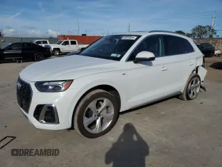 2024 Audi Q5 S line Premium Plus with VIN WA1EAAFY5R2093700, listed as a Copart auction lot 49929145 with 5,312 mi miles and Salvage Title. Bid and sale history available at carsss.com. Image 1.