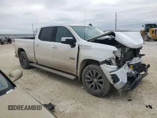 2020 Chevrolet Silverado 1500 LT with VIN 3GCUWCED3LG158037, listed as a Copart auction lot 42830005 with 93,096 mi miles and Salvage Title. Bid and sale history available at DreamBid. Image 4.