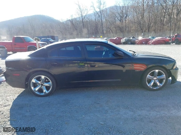 2012 Dodge Charger RT Plus with VIN 2C3CDXCT3CH113168, listed as a IAAI auction lot 41690839 with 207,422 mi miles. Bid and sale history available at carsss.com. Image 13.