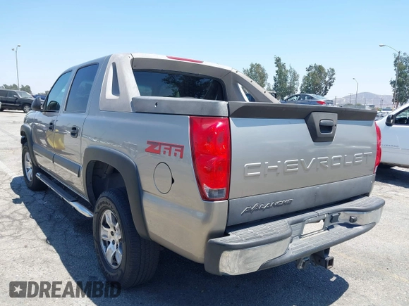 2003 Chevrolet Avalanche z VIN 3GNEC13T03G283368, wystawiony jako IAAI lot #42642951 z przebiegiem 177 383 mil mil oraz . Historia ofert i sprzedaży dostępna na DreamBid. Obrazek 3.