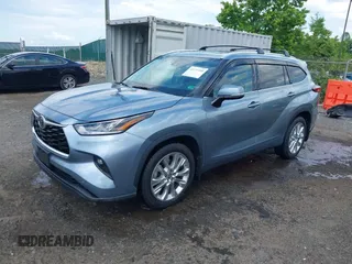 2022 Toyota Highlander Limited z VIN 5TDDZRBH5NS162256, wystawiony jako IAAI lot #42177200 z przebiegiem 33 932 mil mil oraz . Historia ofert i sprzedaży dostępna na DreamBid. Obrazek 2.