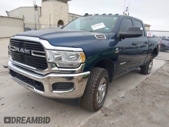2021 Ram 2500 Tradesman with VIN 3C6UR5CL4MG584602, listed as a IAAI auction lot 40994669 with 68,000 mi miles. Bid and sale history available at carsss.com. Image 17.