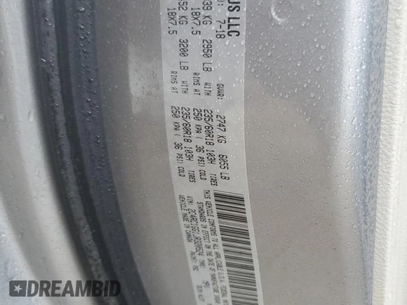 2018 Chrysler Pacifica Limited with VIN 2C4RC1GG1JR320524, listed as a Copart auction lot 48353795 with 133,624 mi miles and Salvage title. Bid and sale history available at DreamBid. Image 16.