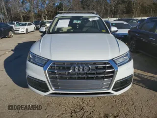 2020 Audi Q5 Premium with VIN WA1ANAFY8L2012649, listed as a Copart auction lot 73725872 with 39,477 mi miles. Bid and sale history available at carsss.com. Image 5.