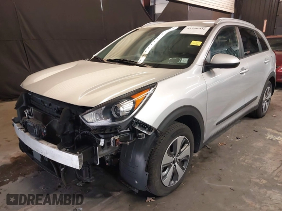 2019 Kia Niro LX with VIN KNDCB3LC5K5320824, listed as a IAAI auction lot 41996036 with 66,717 mi miles. Bid and sale history available at carsss.com. Image 20.