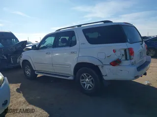 2005 Toyota Sequoia SR5 with VIN 5TDZT34A35S264112, listed as a IAAI auction lot 41193206 with 82,739 mi miles. Bid and sale history available at carsss.com. Image 14.