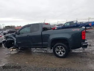 2018 Chevrolet Colorado 4WD Work Truck with VIN 1GCHTBEN2J1224781, listed as a IAAI auction lot 41695573 with 51,006 mi miles. Bid and sale history available at carsss.com. Image 15.
