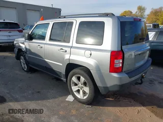 2017 Jeep Patriot High Altitude with VIN 1C4NJRFB6HD122205, listed as a IAAI auction lot 40874067 with 187,810 mi miles and . Bid and sale history available at DreamBid. Image 3.