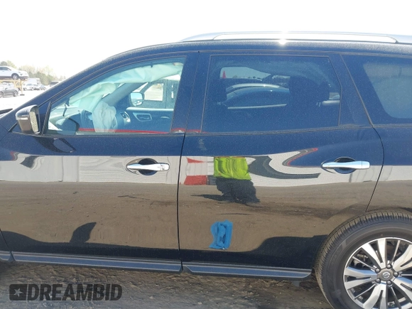 2018 Nissan Pathfinder SV with VIN 5N1DR2MNXJC629365, listed as a IAAI auction lot 41903187 with 120,730 mi miles. Bid and sale history available at carsss.com. Image 14.