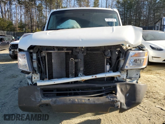 2014 Nissan NV S z VIN 1N6BF0KL9EN108123, wystawiony jako Copart lot #47824075 z przebiegiem 195 767 mil mil oraz Szkoda całkowita • Salvage title. Historia ofert i sprzedaży dostępna na DreamBid. Obrazek 5.