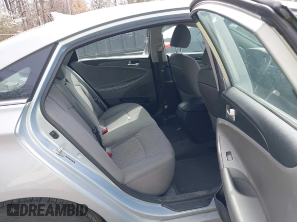 2012 Hyundai Sonata GLS with VIN 5NPEB4AC8CH461728, listed as a IAAI auction lot 41938399 with 133,571 mi miles. Bid and sale history available at carsss.com. Image 8.