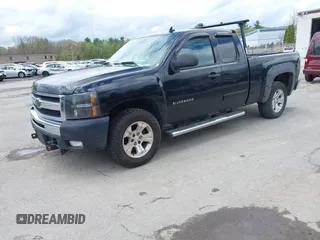 2010 Chevrolet Silverado 1500 LT with VIN 1GCSKSE39AZ110317, listed as a IAAI auction lot 42221533 with 296,468 mi miles and . Bid and sale history available at DreamBid. Image 2.
