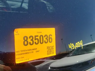 2022 Toyota Highlander Hybrid XLE z VIN 5TDGARAH4NS511719, wystawiony jako IAAI lot #42444945 z przebiegiem 43 034 mil mil oraz . Historia ofert i sprzedaży dostępna na DreamBid. Obrazek 1.