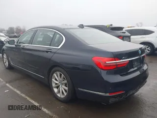 2019 BMW 7 Series 740i xDrive with VIN WBA7E4C52KGV70359, listed as a IAAI auction lot 41421504 with 55,734 mi miles and . Bid and sale history available at carsss.com. Image 3.