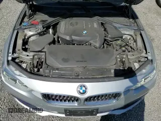 2018 BMW 3 Series 330i xDrive with VIN WBA8K3C57JA485851, listed as a Copart auction lot 52336685 with 46,887 mi miles and Salvage title. Bid and sale history available at DreamBid. Image 13.