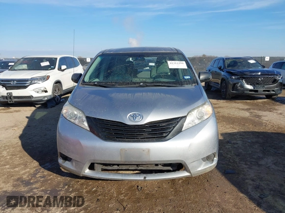2013 Toyota Sienna L with VIN 5TDZK3DC8DS399346, listed as a IAAI auction lot 41312294 with 160,332 mi miles and . Bid and sale history available at DreamBid. Image 12.