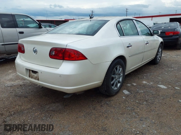 2007 Buick Lucerne V6 CXL with VIN 1G4HD57287U225633, listed as a IAAI auction lot 42116371 with 172,489 mi miles. Bid and sale history available at carsss.com. Image 4.