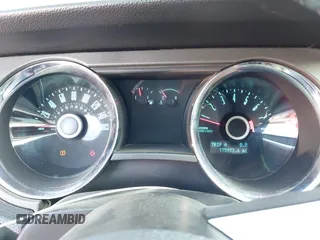 2014 Ford Mustang V6 with VIN 1ZVBP8AM3E5309764, listed as a IAAI auction lot 42169169 with 175,973 mi miles and . Bid and sale history available at DreamBid. Image 7.