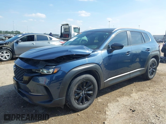 2023 Mazda CX-50 S Preferred Plus с VIN 7MMVABCM2PN129237, выставлен на аукционе IAAI как лот 41584165 с пробегом 43 174 миль миль и . История ставок и продаж доступна на DreamBid. Изображение 2.