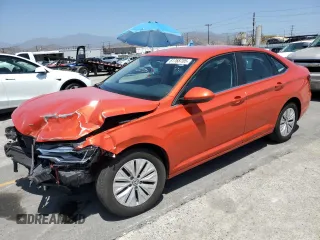 2019 Volkswagen Jetta S с VIN 3VWC57BU9KM033342, выставлен на аукционе Copart как лот 61768705 с пробегом 70 378 миль миль и Списание • Salvage title. История ставок и продаж доступна на DreamBid. Изображение 1.