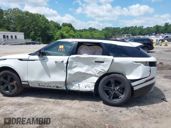 2020 Land Rover Range Rover Velar S with VIN SALYB2EX1LA250675, listed as a IAAI auction lot 42517505 with 72,429 mi miles and . Bid and sale history available at DreamBid. Image 6.