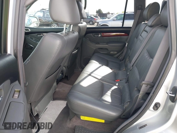 2008 Lexus GX 470 with VIN JTJBT20X380153246, listed as a IAAI auction lot 42004558 with 290,219 mi miles. Bid and sale history available at carsss.com. Image 8.