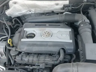 2014 Volkswagen Tiguan SEL with VIN WVGAV3AX9EW625726, listed as a IAAI auction lot 42401853 with 145,082 mi miles and . Bid and sale history available at DreamBid. Image 20.