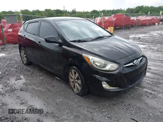 2012 Hyundai Accent SE z VIN KMHCU5AE8CU050369, wystawiony jako IAAI lot #42192750 z przebiegiem 232 159 mil mil oraz . Historia ofert i sprzedaży dostępna na DreamBid. Obrazek 1.