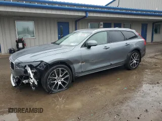 2020 Volvo V90 z VIN YV4A22NL7L1104414, wystawiony jako Copart lot #52523205 z przebiegiem 55 916 mil mil oraz Szkoda całkowita • Salvage title. Historia ofert i sprzedaży dostępna na DreamBid. Obrazek 1.