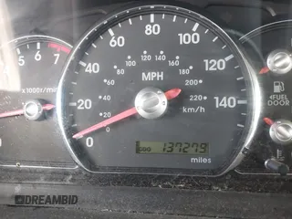 2011 Mitsubishi Galant FE with VIN 4A32B2FF0BE030385, listed as a IAAI auction lot 40740593 with 137,279 mi miles. Bid and sale history available at carsss.com. Image 7.