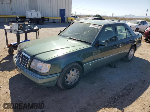 1994 Mercedes-Benz 400 E z VIN WDBEA34E1RC085144, wystawiony jako Copart lot #50966615 z przebiegiem 63 404 mil mil oraz Tytuł czysty. Historia ofert i sprzedaży dostępna na DreamBid. Obrazek 1.