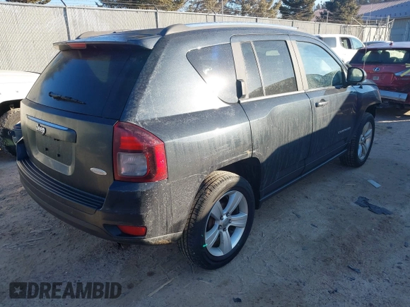 2014 Jeep Compass Latitude with VIN 1C4NJCEB3ED560058, listed as a IAAI auction lot 41470125 with 116,319 mi miles. Bid and sale history available at carsss.com. Image 4.