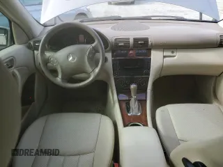 2006 Mercedes-Benz C 280 Luxury with VIN WDBRF54H16A882008, listed as a Copart auction lot 70201484 with 100,294 mi miles and Salvage Title. Bid and sale history available at DreamBid. Image 8.