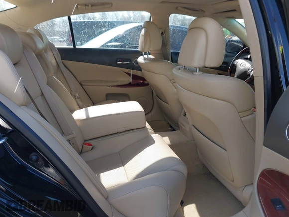 2006 Lexus GS 300 with VIN JTHCH96S360013156, listed as a IAAI auction lot 41985351 with 168,214 mi miles and . Bid and sale history available at DreamBid. Image 8.