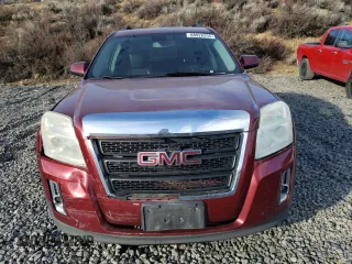 2011 GMC Terrain SLT-1 with VIN 2CTFLVE5XB6369272, listed as a Copart auction lot 88926255 with 201,570 mi miles and Salvage title. Bid and sale history available at DreamBid. Image 5.