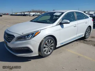 2015 Hyundai Sonata 2.4L Sport with VIN 5NPE34AF4FH061533, listed as a IAAI auction lot 38921720 with 1 mi miles. Bid and sale history available at carsss.com. Image 2.
